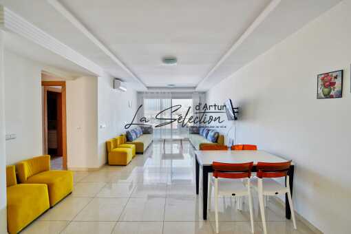 Furnished apartment for rent with panoramic sea and mountain views