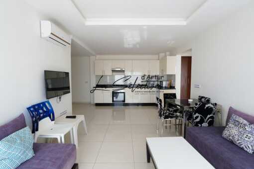 Furnished seaside studio for rent in a residence with swimming pool