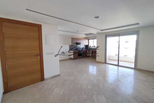 Well positioned apartment in Founty for Rent