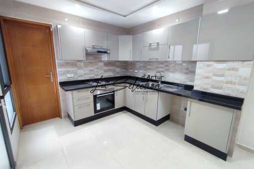 Beautiful two-bedroom apartment in Haut Founty for Sale