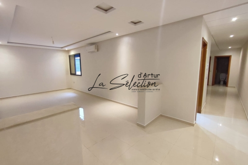 Beautiful two-bedroom apartment in Haut Founty for Sale
