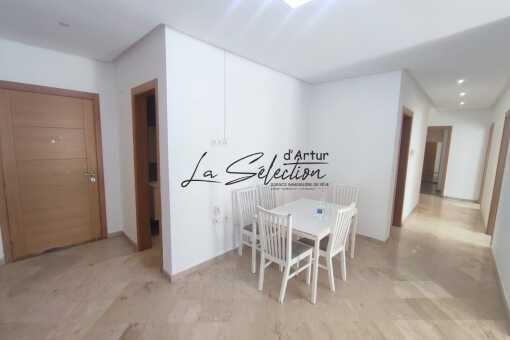 Large 139m² apartment for rent