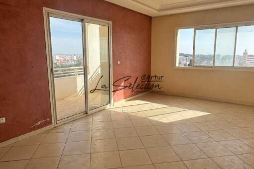 For sale: bright 2-bedroom apartment, open view of Agadir beach - Secure residence