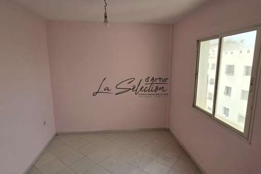 Appartement dernier étage vide à Louer
