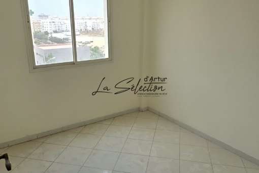 Appartement dernier étage vide à Louer